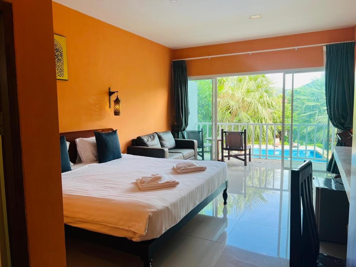 Bora Bora Villa Phuket Chalong Exterior photo